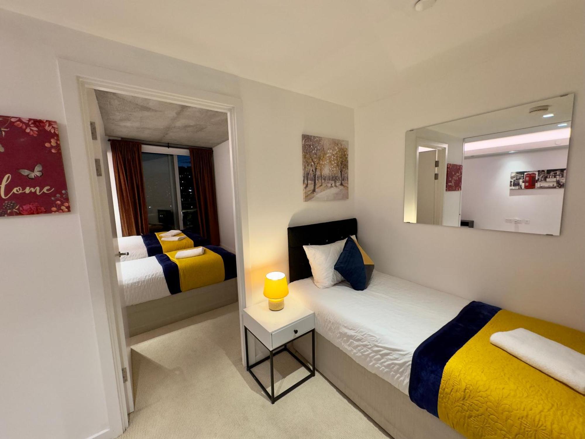 London Excel Cosy Apartment With Balcony & River View Close To O2 Arena, Cable Car, City Hall Esterno foto