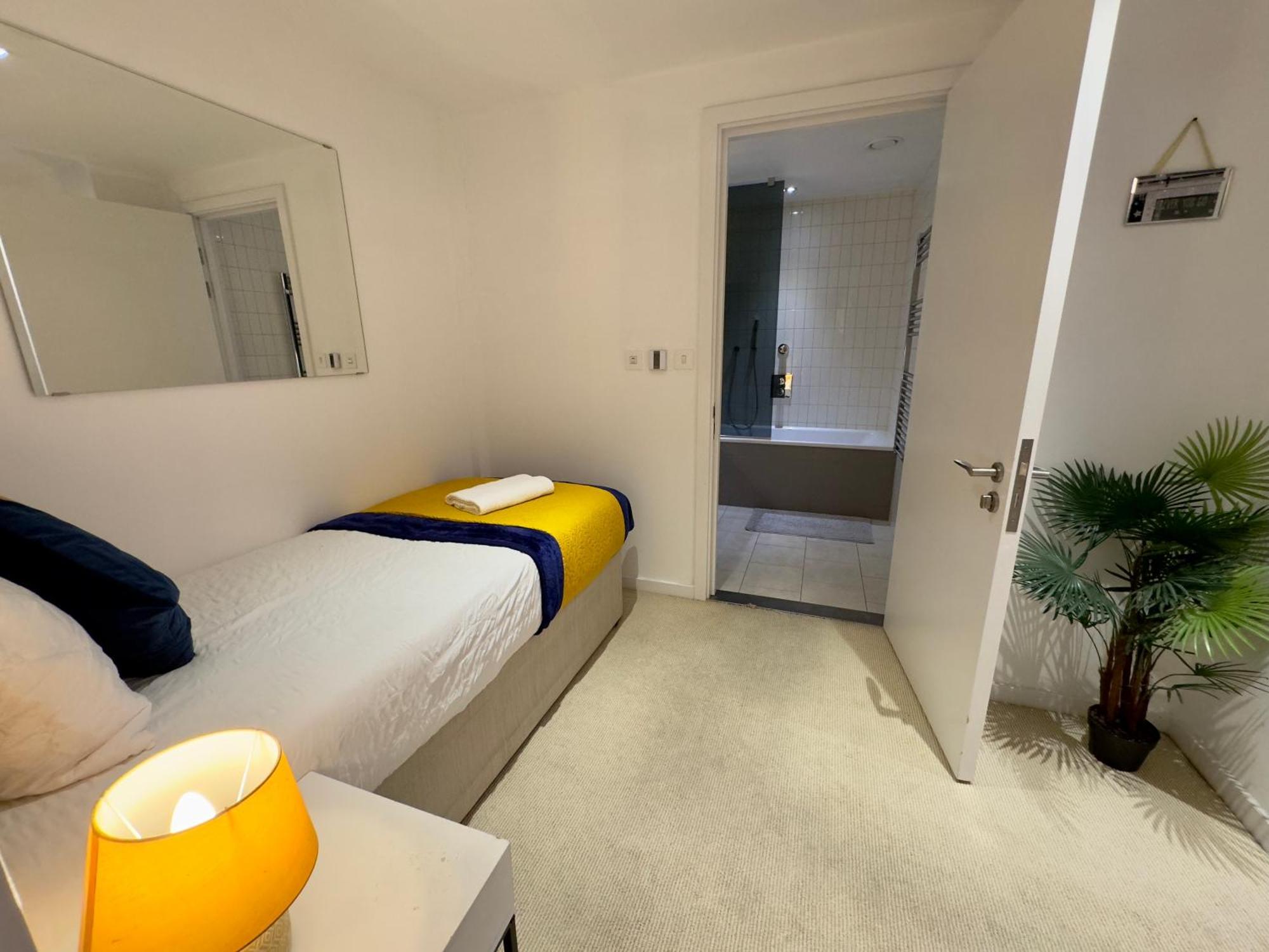 London Excel Cosy Apartment With Balcony & River View Close To O2 Arena, Cable Car, City Hall Esterno foto
